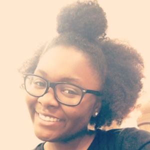 Meet your Posher, Alexis